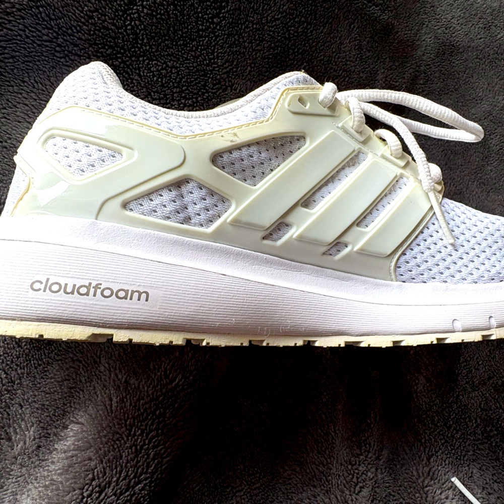 Adidas men’s running sneaker white cloudfoam ortholite